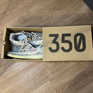 Yeezy boost size 11